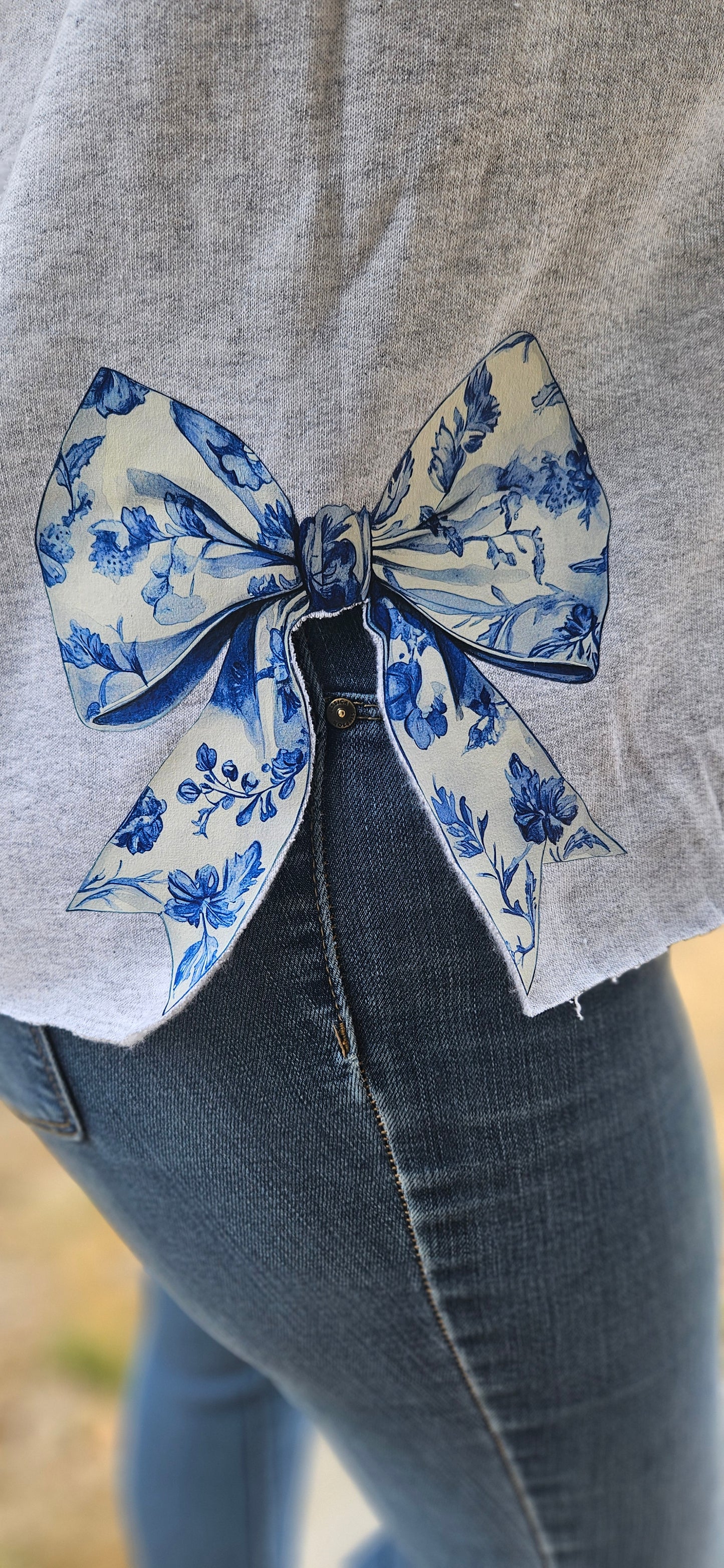 Chinoiserie Side Bow Sweatshirt